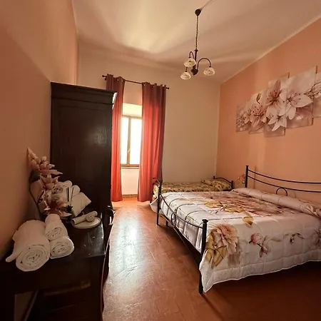 Palazzo Sassatelli - Nel Cuore Di 3* Cascia