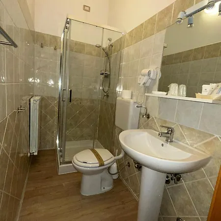 Nocleg ze śniadaniem Palazzo Sassatelli - Nel Cuore Di 3*