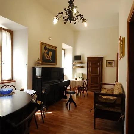 فندق مبيت وإفطار Palazzo Sassatelli - Nel Cuore Di