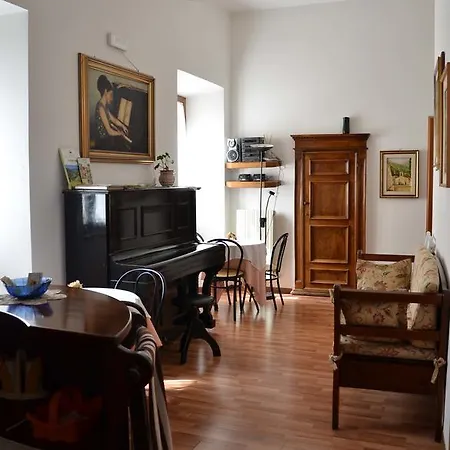 Palazzo Sassatelli - Nel Cuore Di