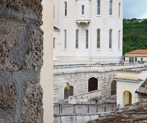 Palazzo Sassatelli - Nel Cuore Di ベッド・アンド・ブレックファスト